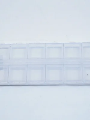 Caja transparente kiss